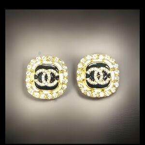 Elegant Crystal Stud Earrings with Black and Gold Accents